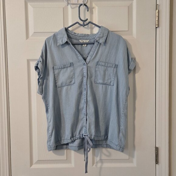 Caffe Marrakesh Pale Blue Chambray Short Sleeve Tie Waist Button Up Top Size L - Picture 1 of 4